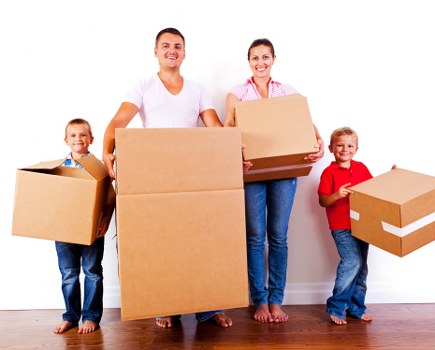 Residential and commercial man and van service in Removalvan