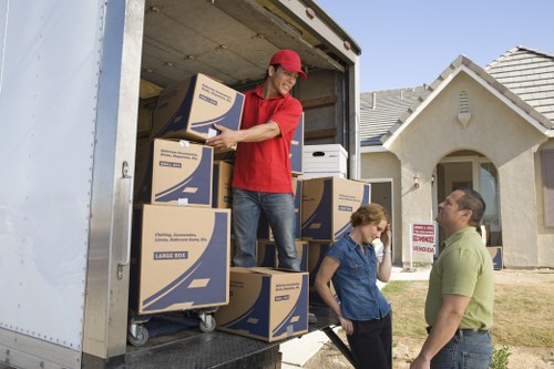 Final complaint response process for a man and van service
